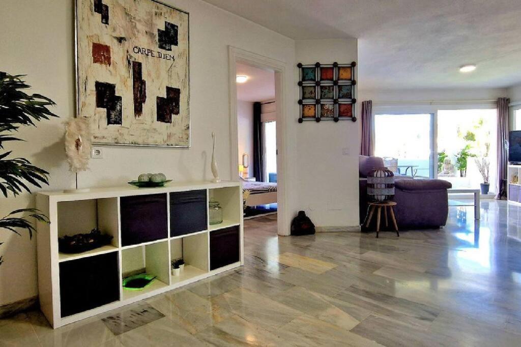 5* Stunning Golf & Sea Apartment มิฮาส ภายนอก รูปภาพ